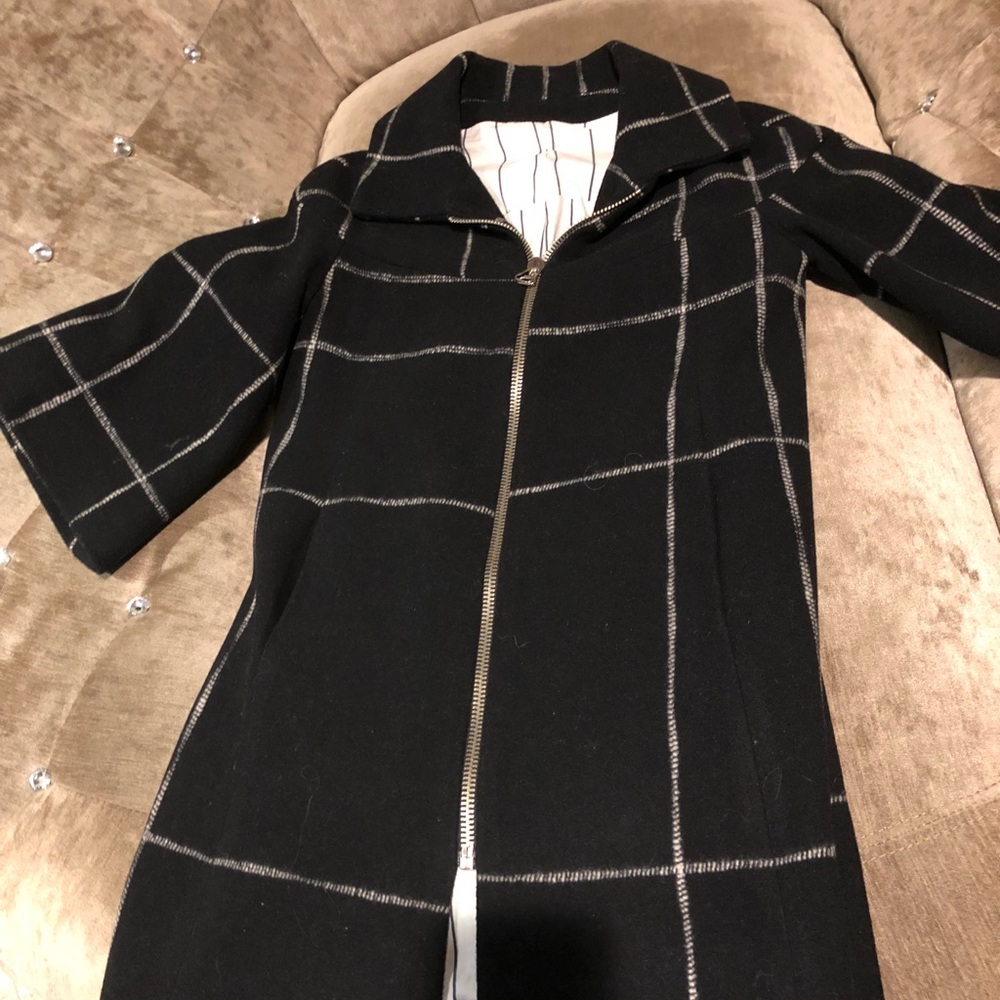Coat - Picture 3 of 5